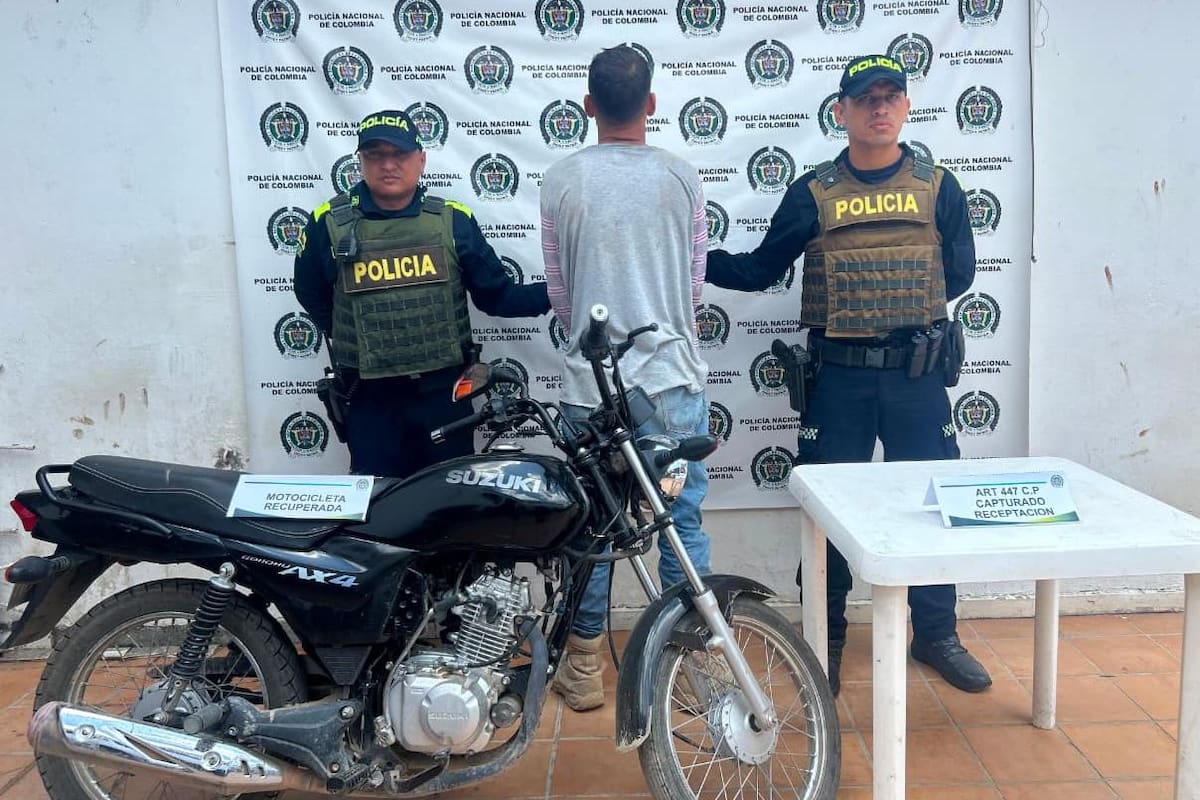 Cayó alias ‘El Chamo’ en Mompox conduciendo una moto reportada como robada