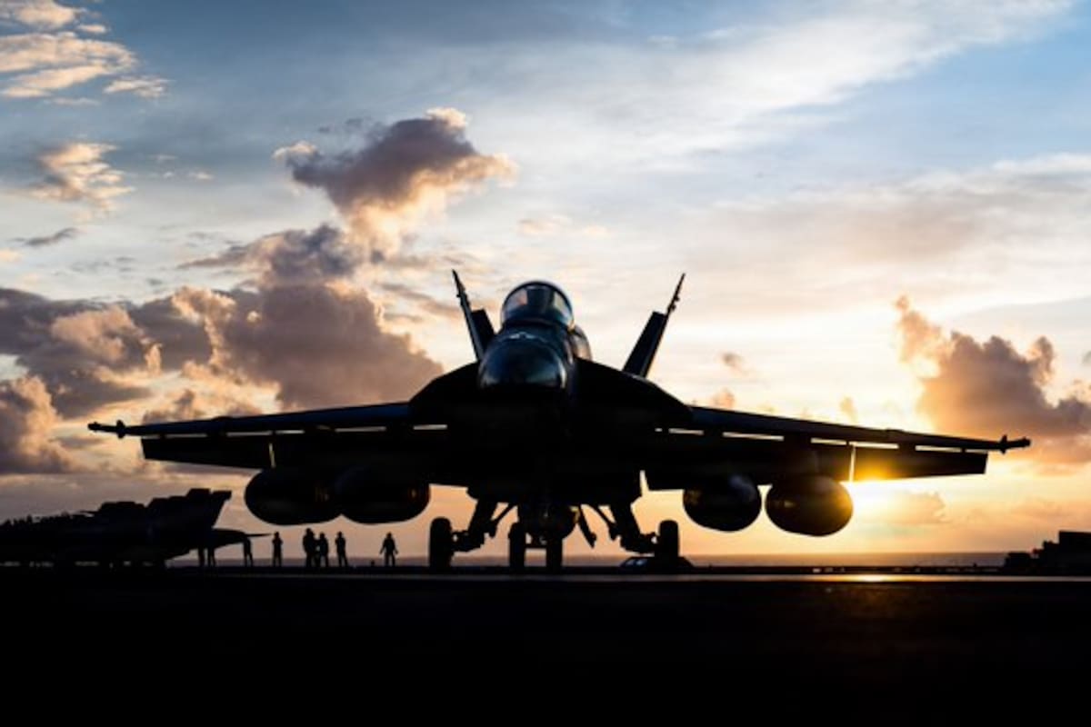 Estados Unidos desmiente que Irán haya derribado uno de sus aviones de guerra