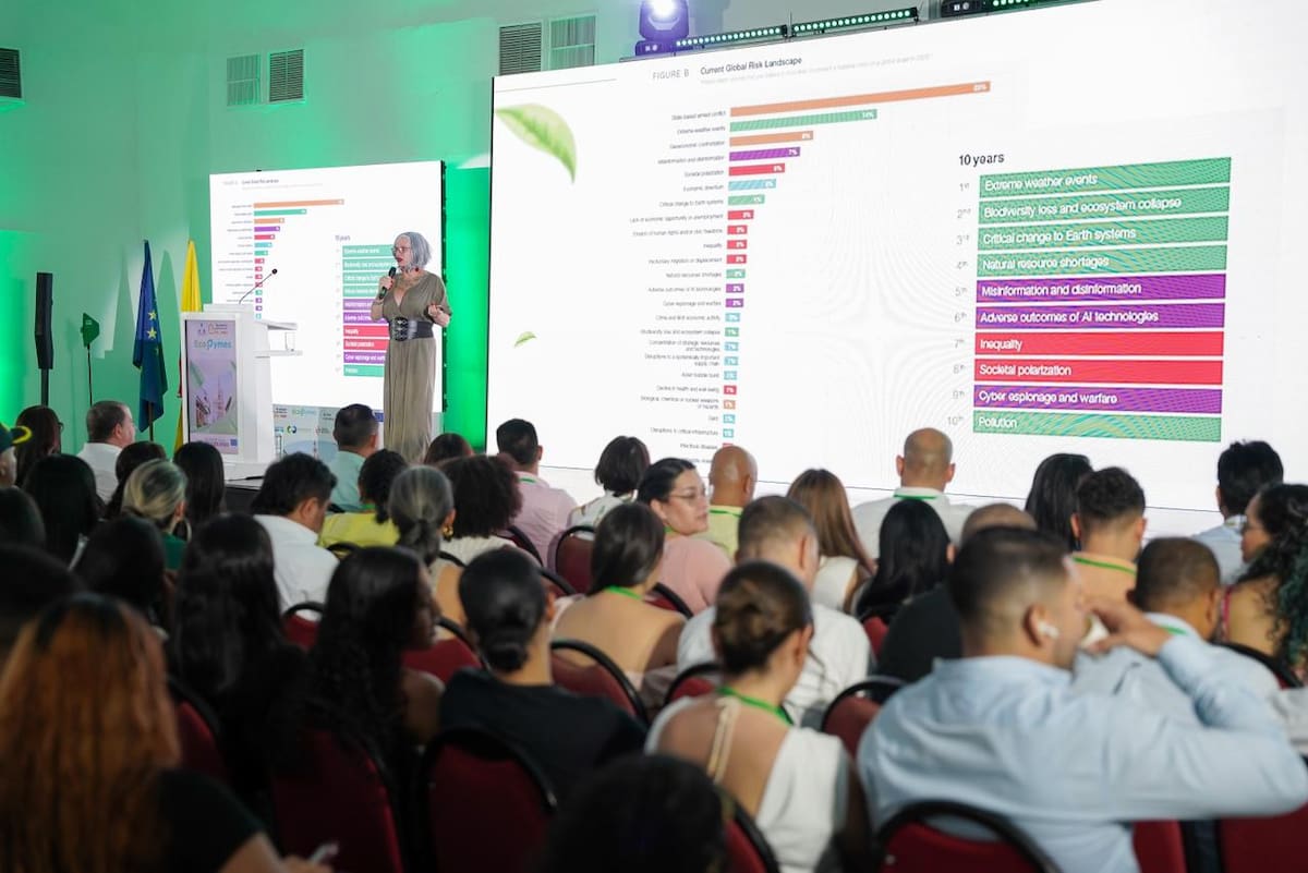 Brigitte Baptiste, una destacada bióloga, experta en biodiversidad y ecología, que se desempeña como rectora de la Universidad Ean, quien dialogó en torno al turismo sostenible haciendo énfasis en las oportunidades que tiene el sector en el país // CORTESÍA CCC.