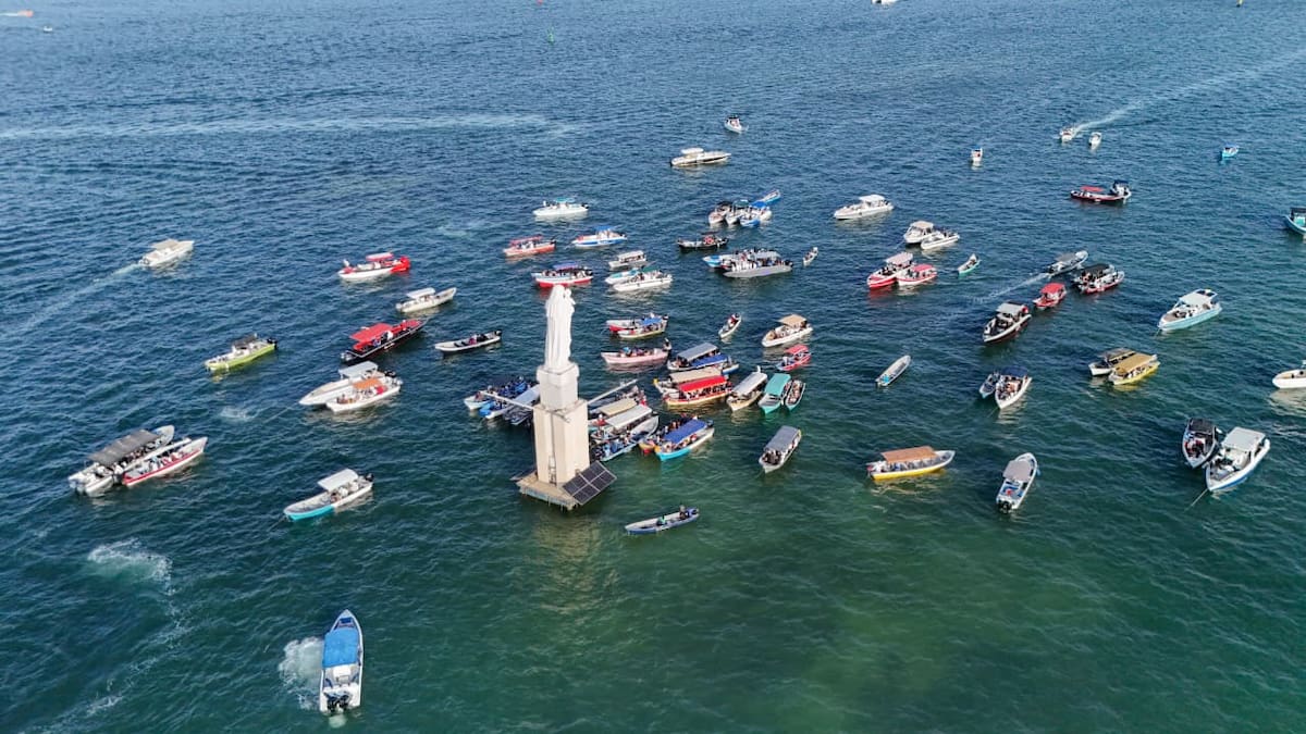 Celebración del Día de la Virgen del Carmen en la Bahía de Cartagena. // Foto: Diego Fierro - El Universal.
