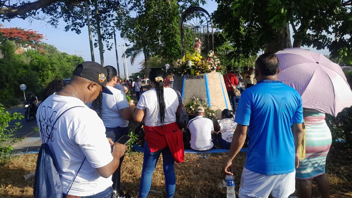 Celebración del Día de la Virgen del Carmen en la Troncal de Occidente, sector la Virgencita de Turbaco. // Foto: Julio Castaño - El Universal