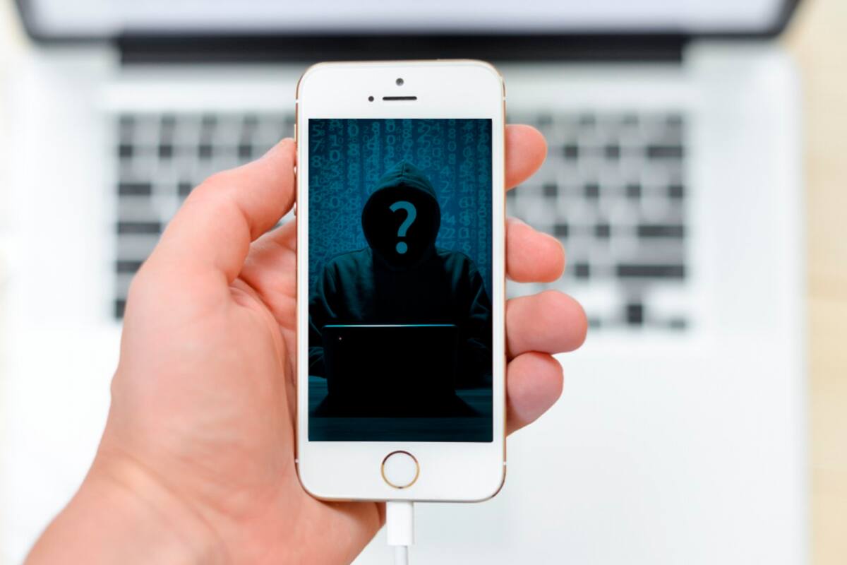 ¡Presta atención a estas señales! Tu teléfono podría estar ‘chuzado’