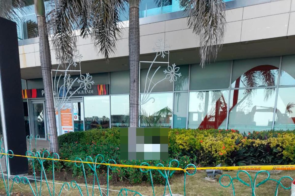 Investigan muerte de marinero que cayó de centro comercial en Bocagrande