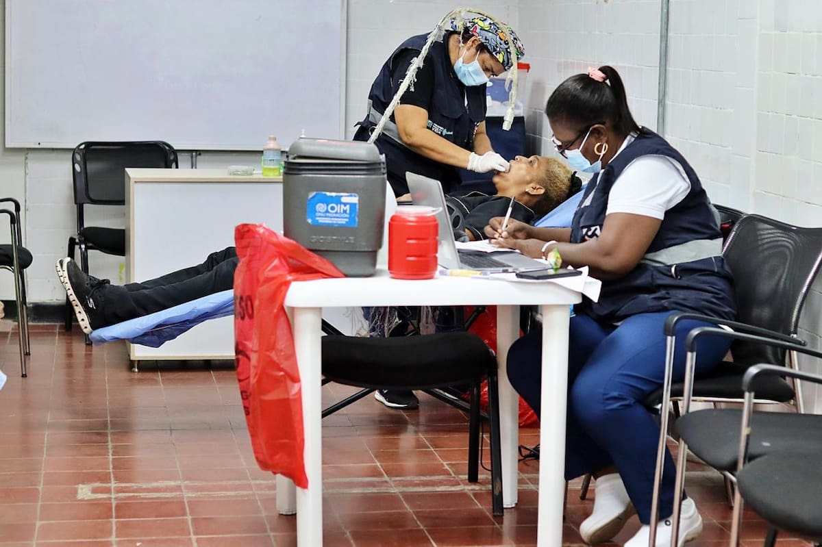 Dadis, invita a población migrante venezolana a actualizar su certificado de residencia para garantizar la atención en salud. // Foto: cortesía - Alcaldía de Cartagena