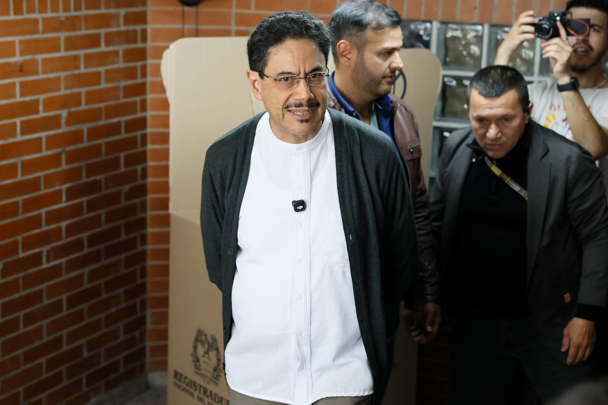 Iván Cepeda votó y dejó clara su apuesta para estas elecciones