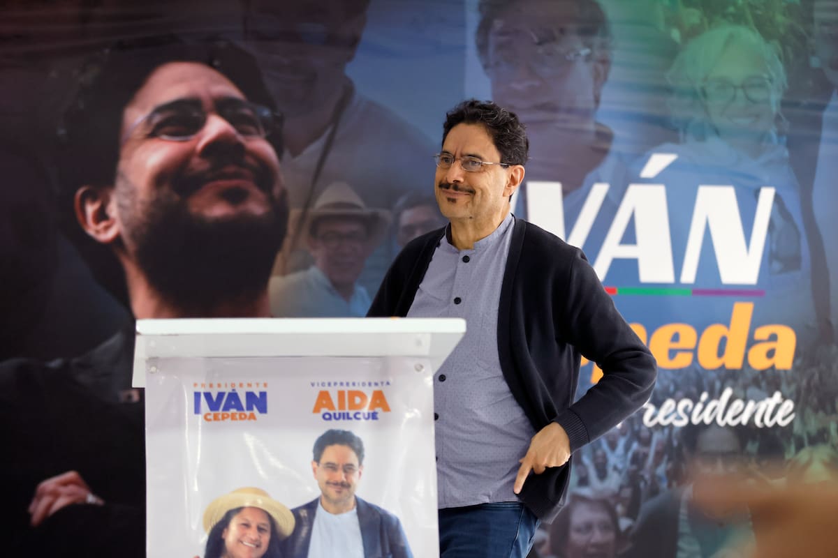 El candidato a la Presidencia de Colombia del partido Pacto Histórico, Iván Cepeda. // Foto: EFE/Carlos Ortega