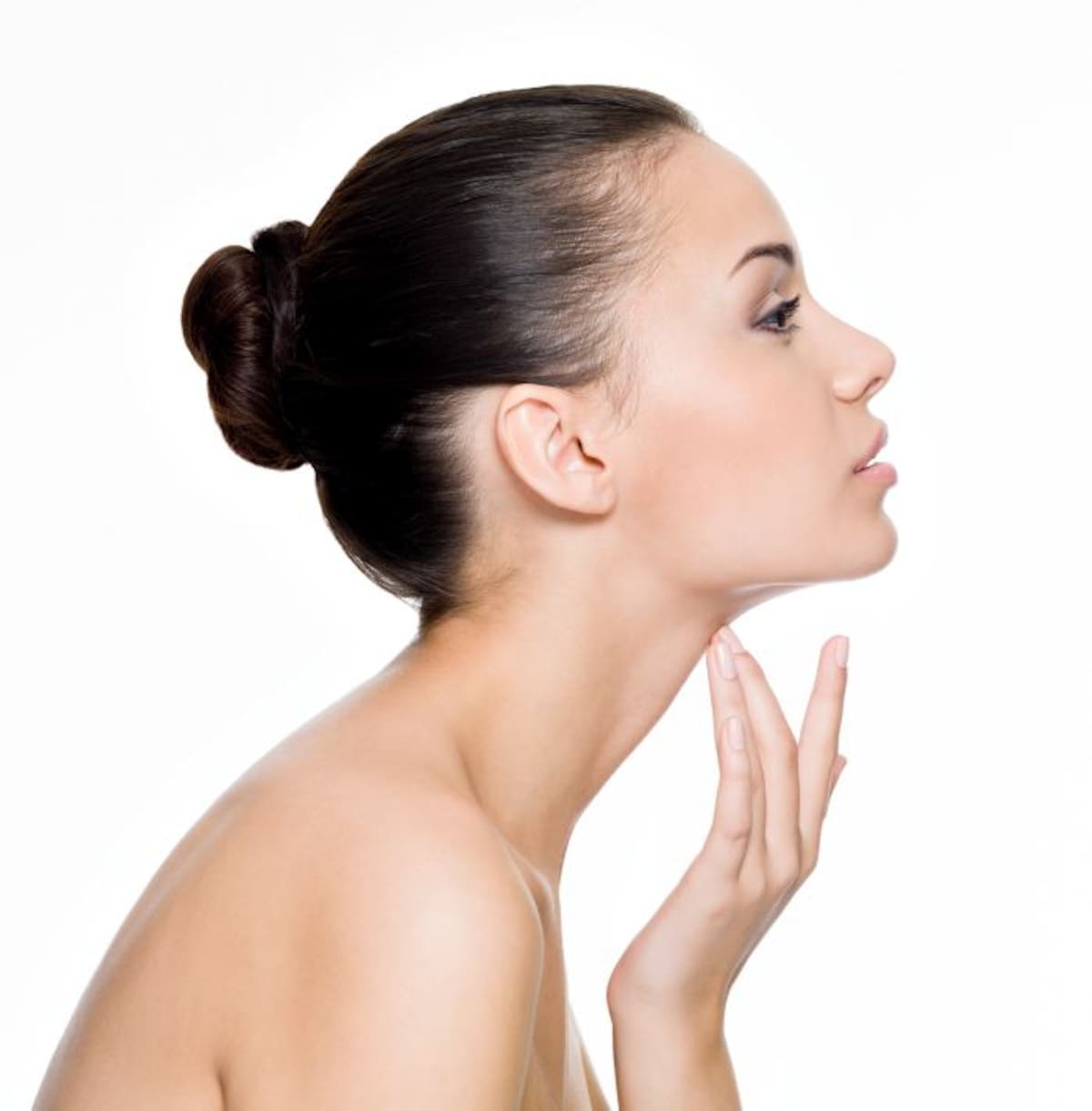 Los masajes de contracción ayudan a mantener el tono muscular del cuello. 123 RF