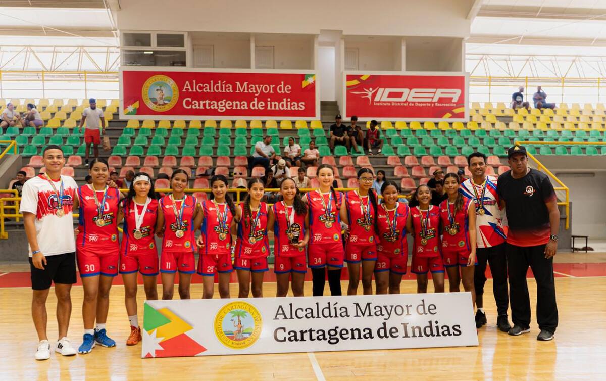 Bravos de Cartagena sacó su casta en baloncesto femenino en el Holiweek. //CORTESÍA