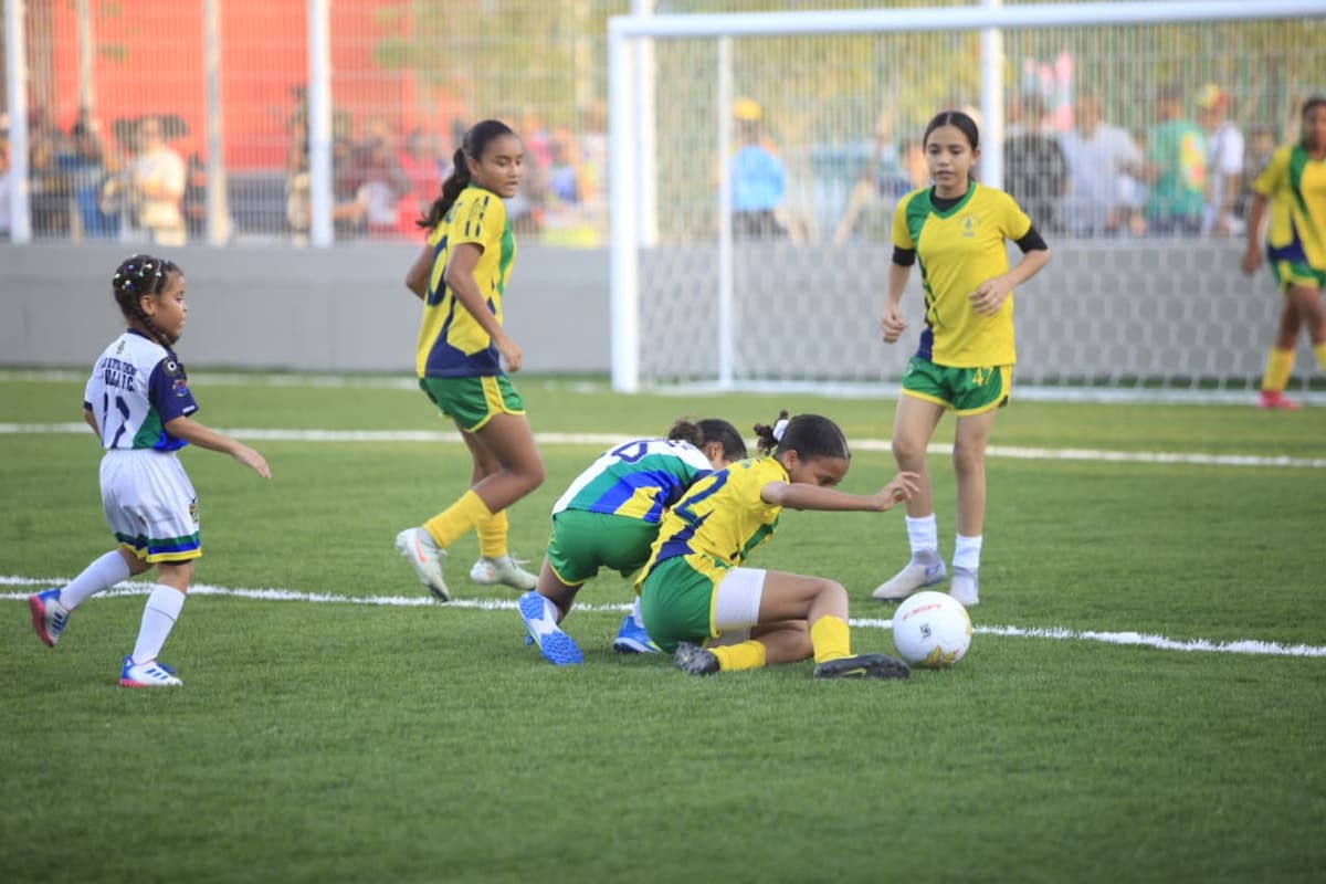 Las canchas de fútbol menor de Chambacú hace unos cuantos meses abrieron sus puertas. //ARCHIVO