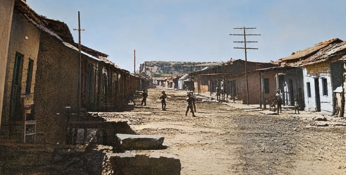 El antiguo puente de Chambacú, una imagen que permanece viva en la memoria de Cartagena. //Foto generada con IA.