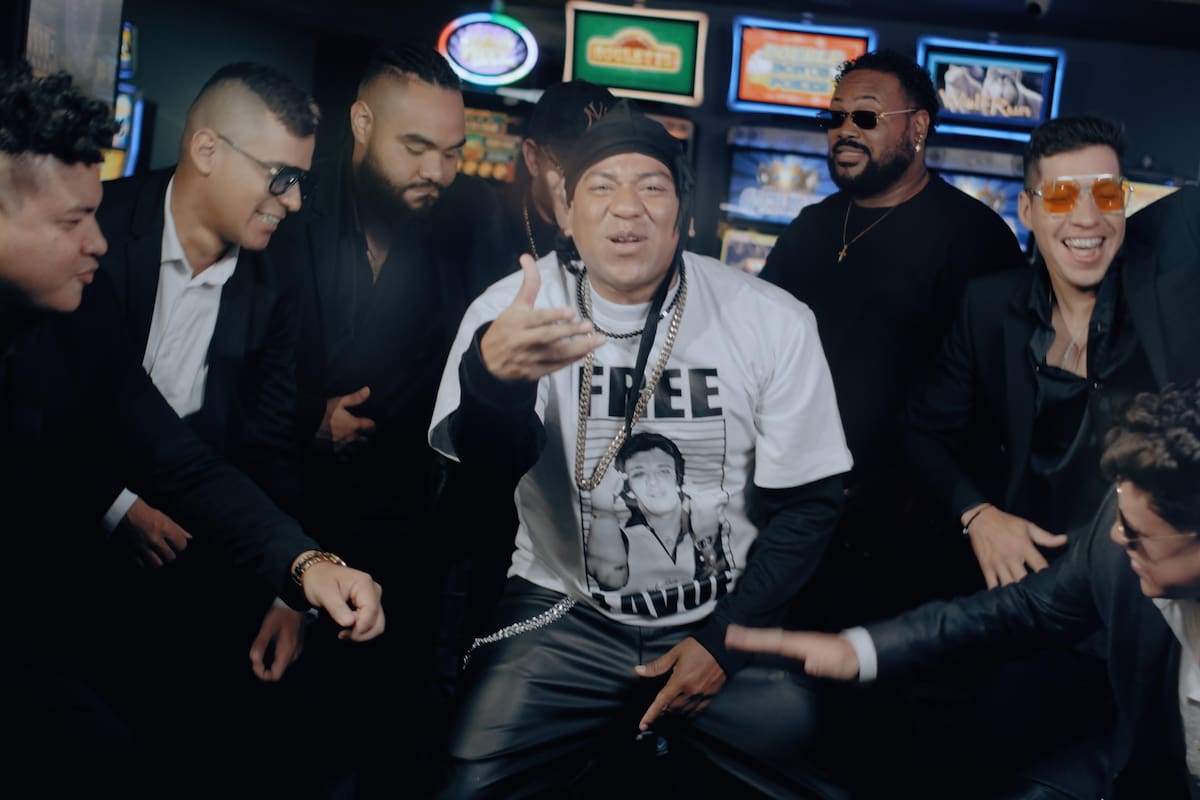 Charanga Joven pone sabor urbano a la salsa con su nuevo sencillo ‘Ella es Mala’