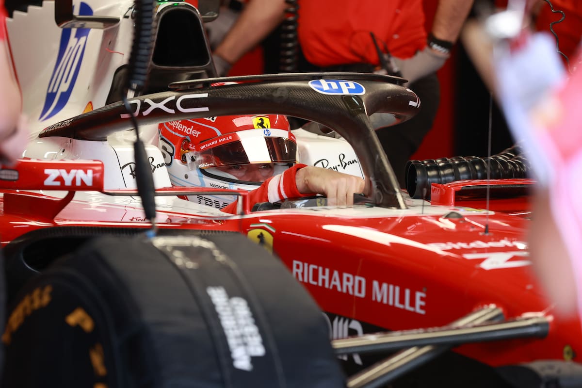 El monegasco Charles Leclerc, de Ferrari, se prepara para la práctica libre del Gran Premio de Fórmula 1. //Foto, EFE: Mario Guzmán