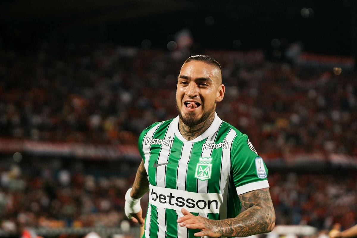 Atlético Nacional confirma la cirugía de ‘Chicho’ Arango tras sufrir una severa lesión de rodilla