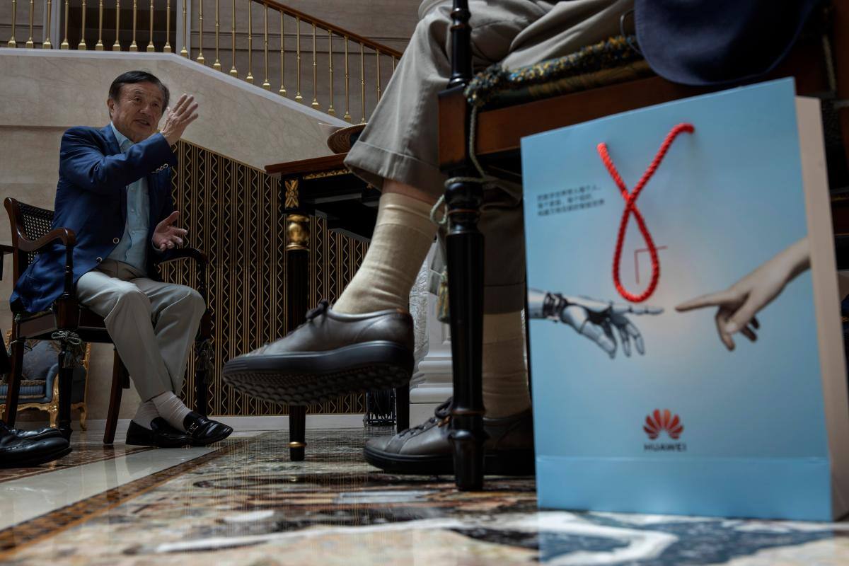 Fundador de Huawei no espera que EEUU rebaje sanciones