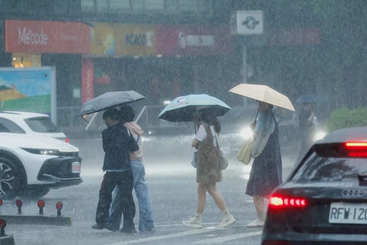 China enfrenta la furia del tifón Narra: casi 29.000 evacuados