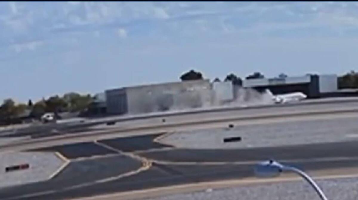 Choque de aviones en aeropuerto de Arizona, Estados Unidos. // Captura de video.
