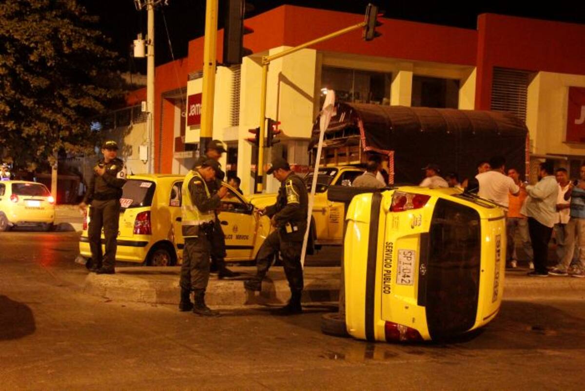 Uno de los casos se registró frente a la Plaza de Toros. El otro en el semáforo de los Cuatro Vientos. NAYIB GAVIRIA AMADOR - EL UNIVERSAL