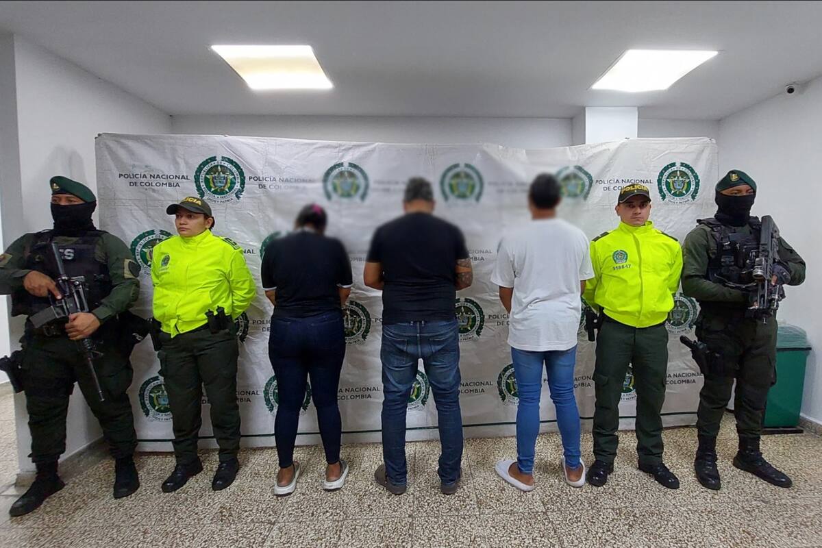 Detienen a grupo cibercriminal que hizo fraudes por más de $300 millones