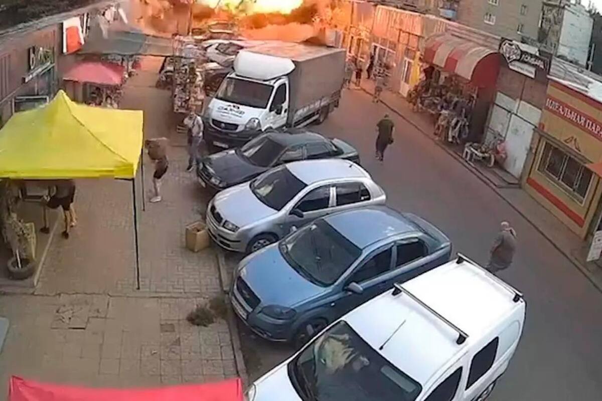 Continúa la polémica por misil que cayó en Kostiantinivka y mató a 16 personas