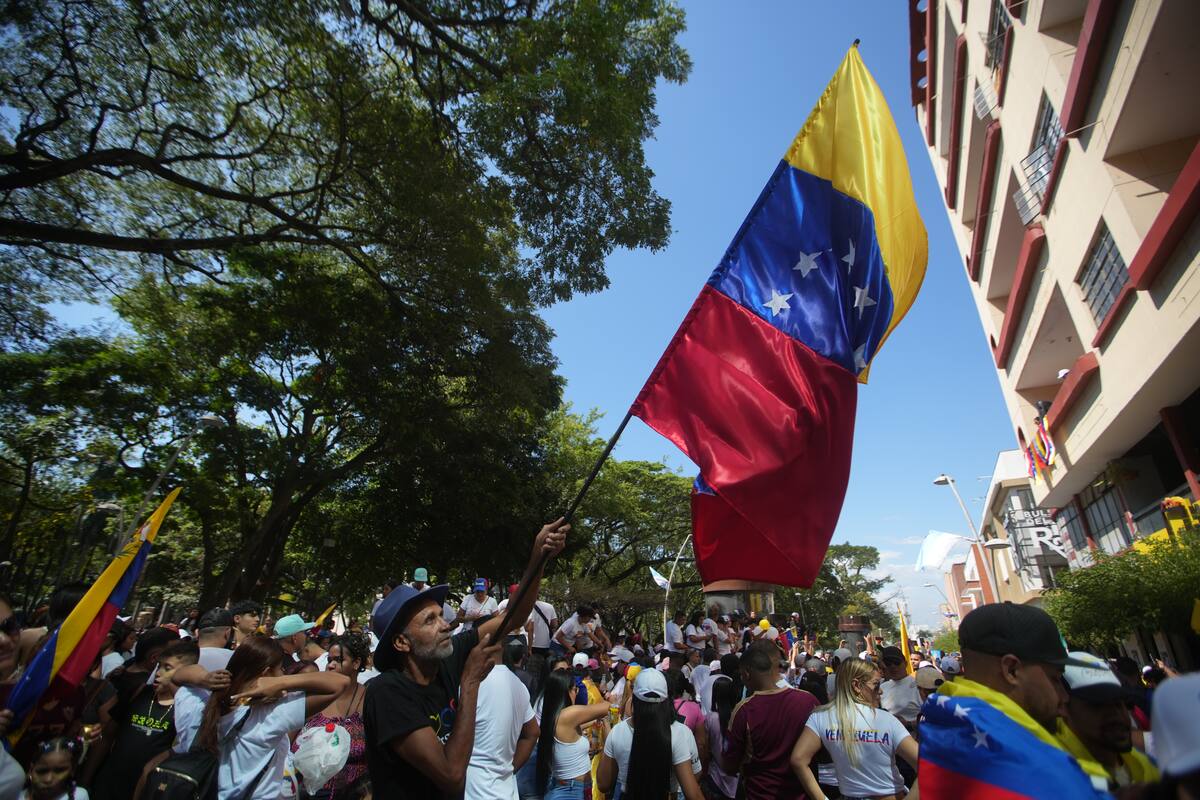 Videos: Venezolanos se hacen sentir en las calles de Colombia tras votaciones