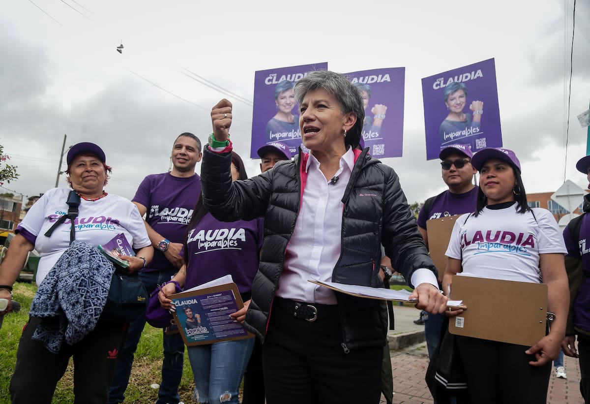 La precandidata presidencial, Claudia López, entregó 1.297.530 firmas. / Foto: Colprensa-Catalina Olaya.