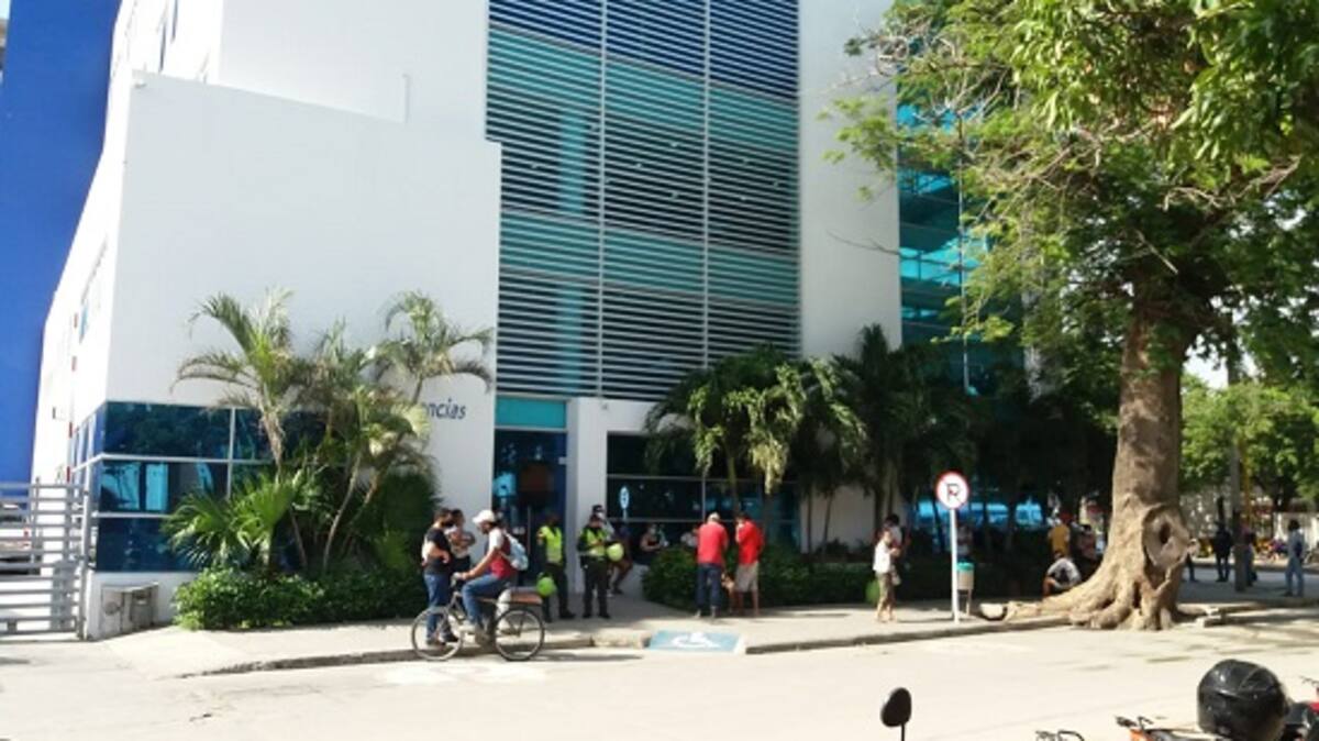 La mujer venezolana fue trasladada hasta la clínica Los Nogales donde se confirmó su fallecimiento. //Cortesía