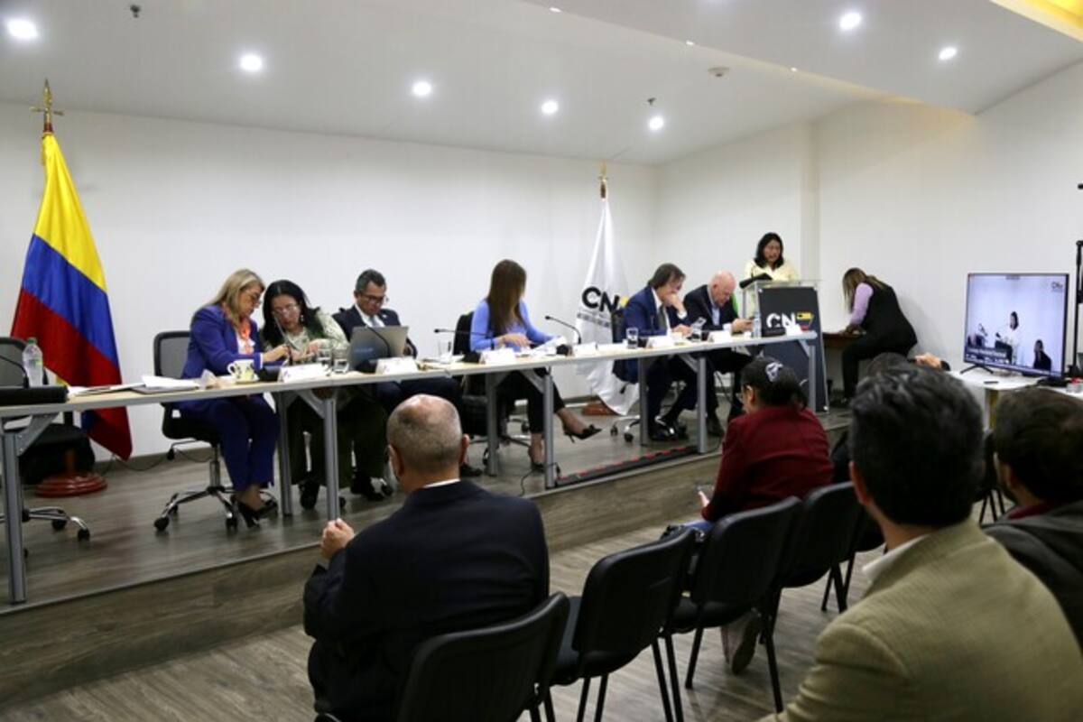 Corte Constitucional ratifica competencia del CNE sobre la campaña Petro
