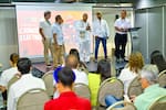 Cocheros y empresarios se reúnen para promover el turismo en Cartagena
