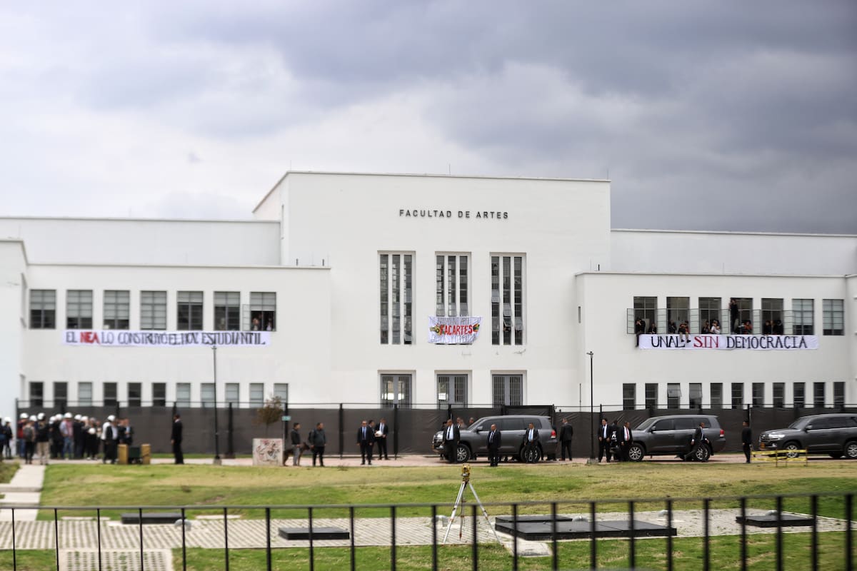 Universidad Nacional cierra su sede Bogotá por la posesión de De la Espriella: esta es la razón