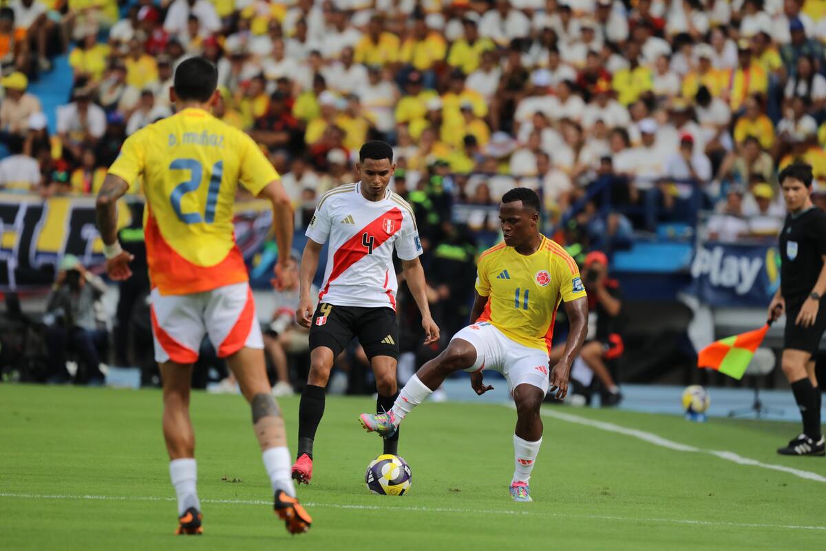 Colombia, jugando horrible, empató con Perú por las Eliminatorias