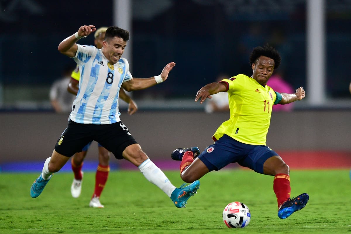 Juan Guillermo Cuadrado se viste de azul: presentación oficial y listo para entrenar con Alberto Gamero