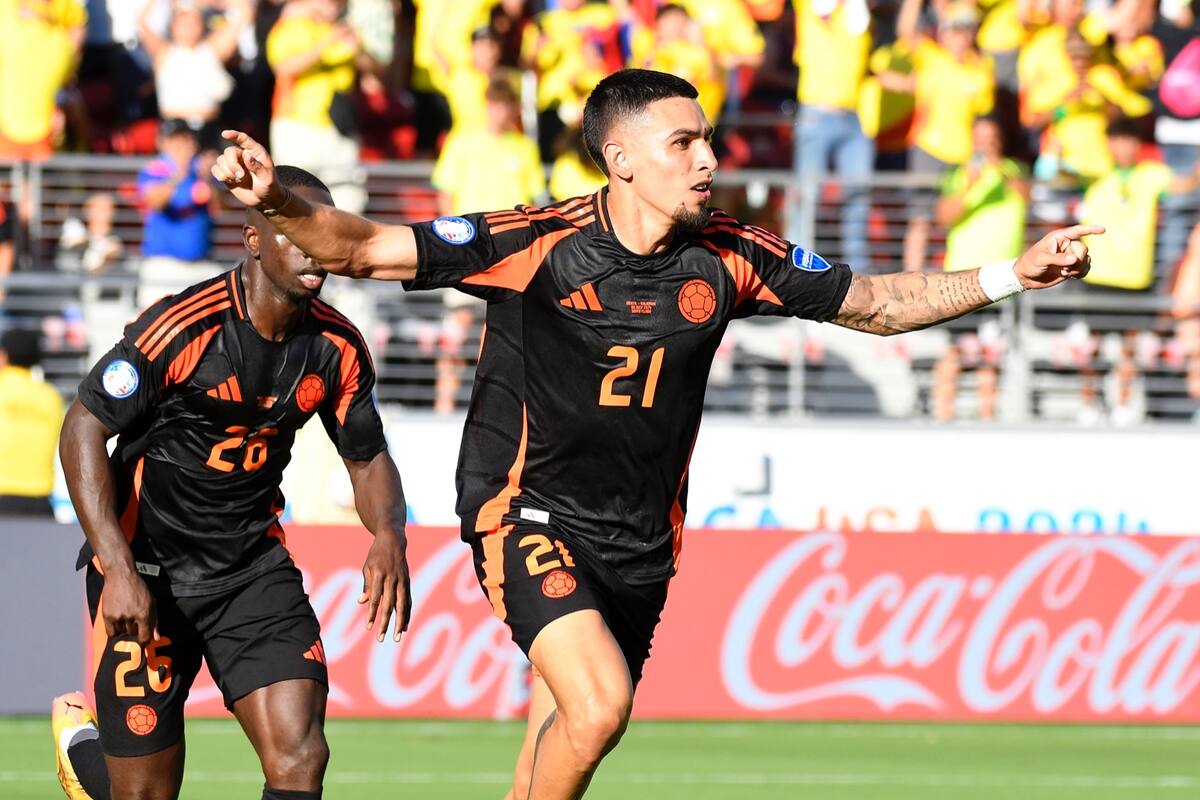 Colombia se repuso del golpe de Brasil y se quedó con el liderato