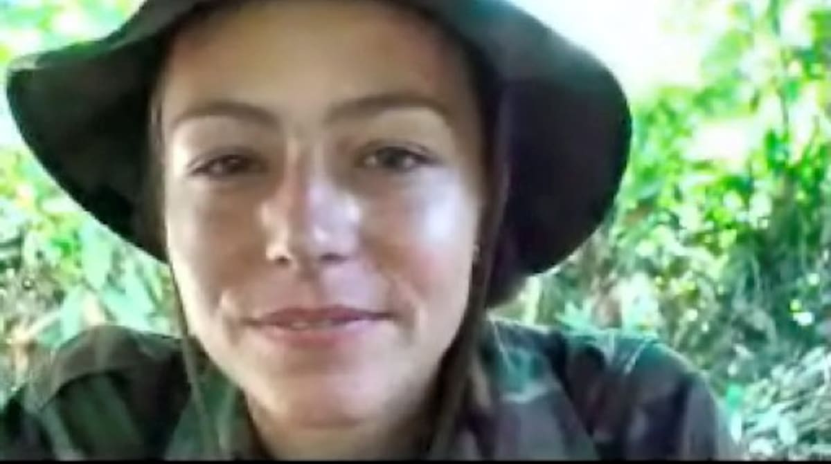Tanja Nijmeijer en un video en que envió saludos a su familia.
