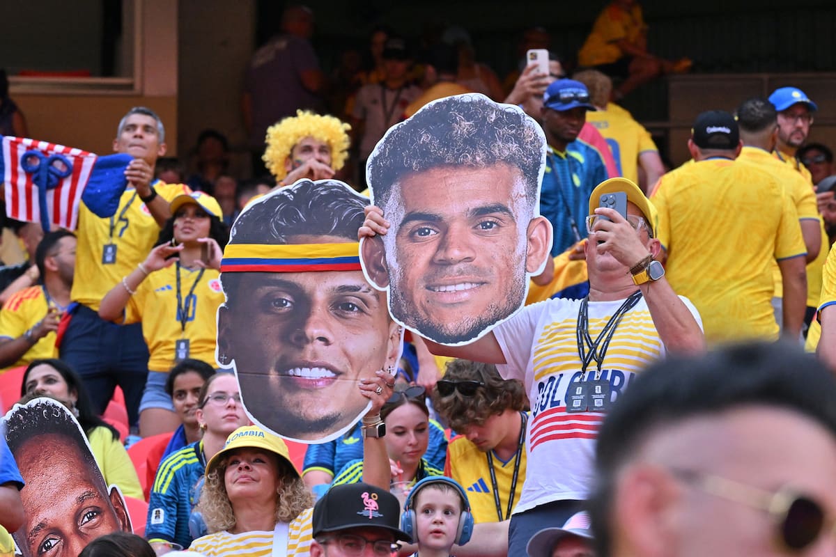 La afición de Colombia llenó el estadio de Kansas para apoyar a Colombia. //Foto, EFE: AMY KONTRAS