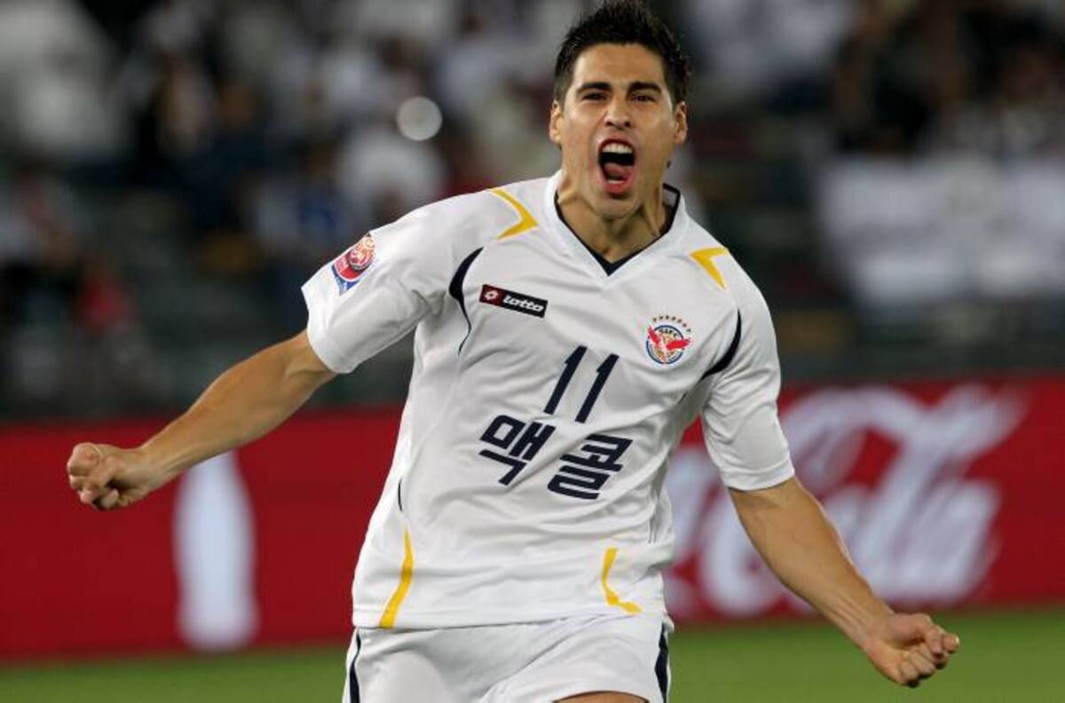 El volante 'Mao' Molina, con el Seongnam de Corea fue el goleador del Mundial de Clubes en 2010. ARCHIVO