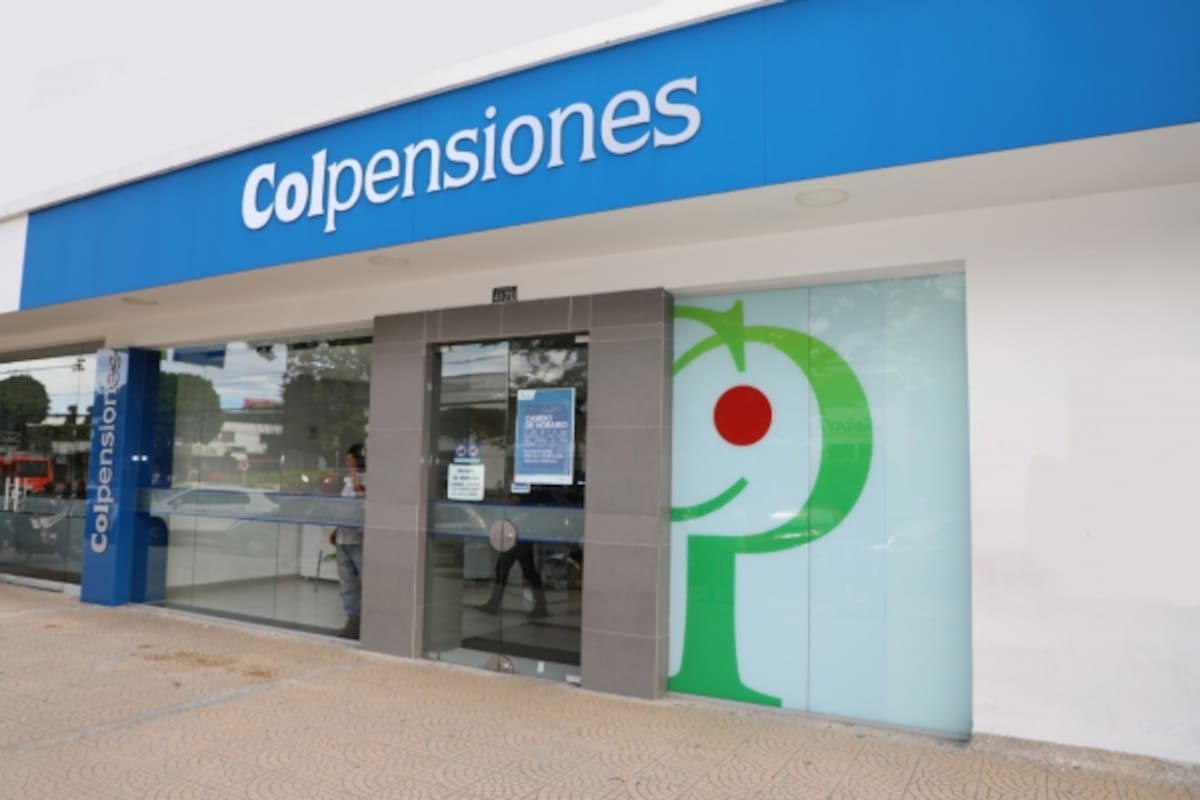 ¿Quién es Diego Urrego Escobar, el nuevo presidente encargado de Colpensiones?