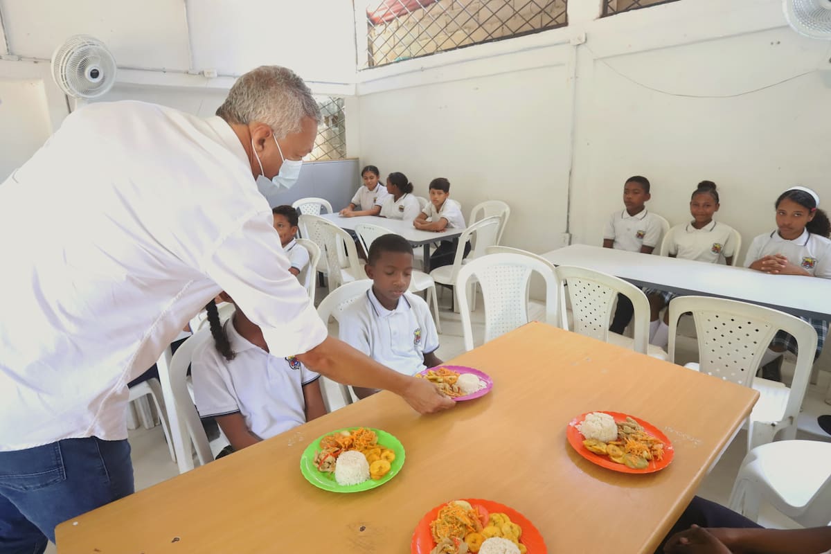 Comedores escolares en colegios públicos de Cartagena. // Foto: cortesía Secretaría de Educación