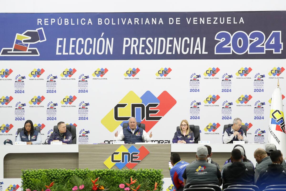 “Ese fraude no es sostenible”: reacciones internacionales tras reelección de Maduro