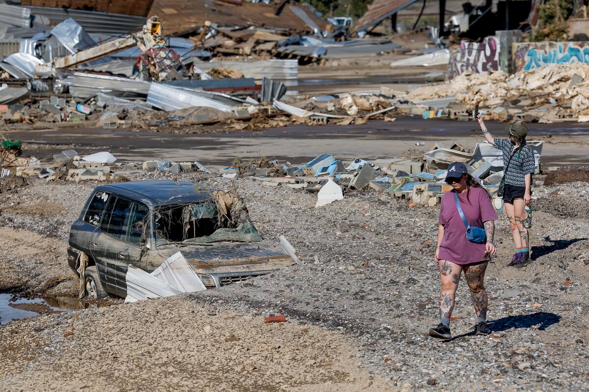 Inundaciones provocadas por la tormenta tropical Helene en Asheville, Carolina del Norte (Estados Unidos). // Foto: EFE.