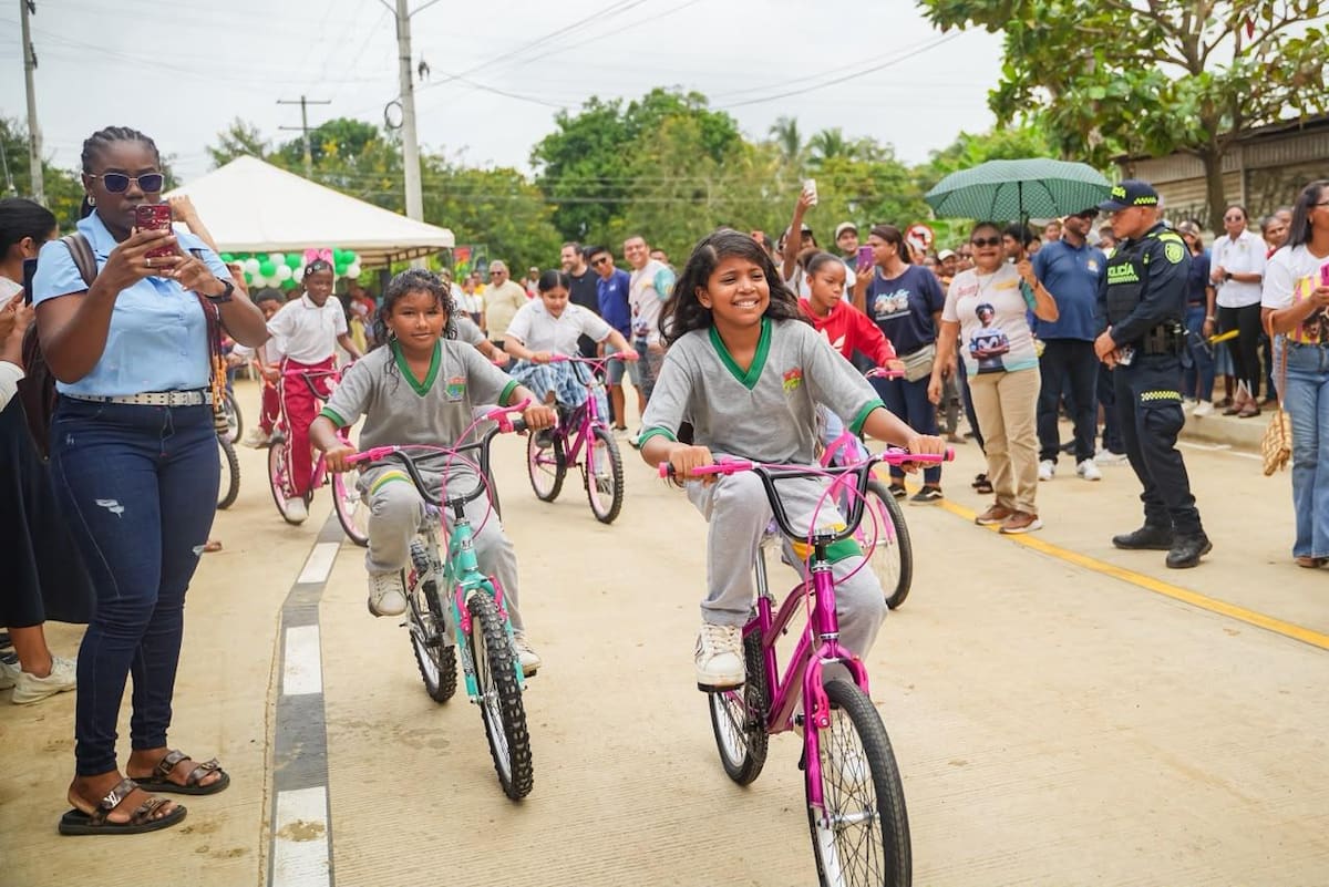 Competencia ciclística infantil en Mahates. // Cortesía - Gobernación de Bolívar
