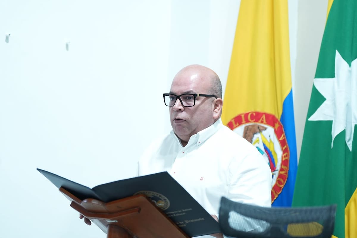 El presidente del Concejo Distrital, Hernando Piña (Partido Liberal) señaló que la corporación asumirá este nuevo periodo de sesiones con responsabilidad, independencia y compromiso con las necesidades de la ciudadanía. // Foto: Cortesía - Alcaldía de Cartagena.