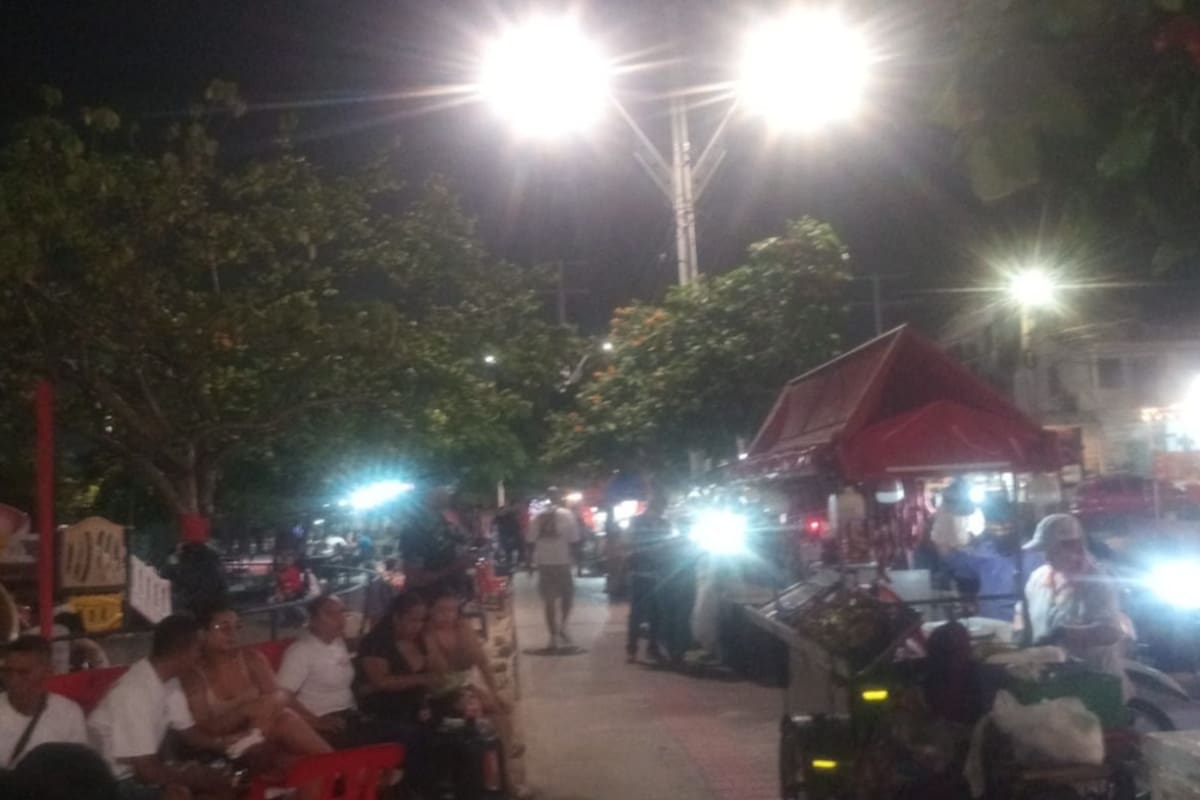 Retiran 40 conexiones eléctricas ilegales en el barrio Los Robles, de Soledad