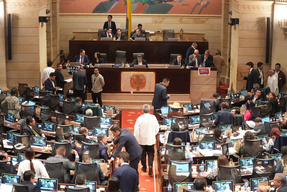Congreso de Colombia convocado a sesiones extras.