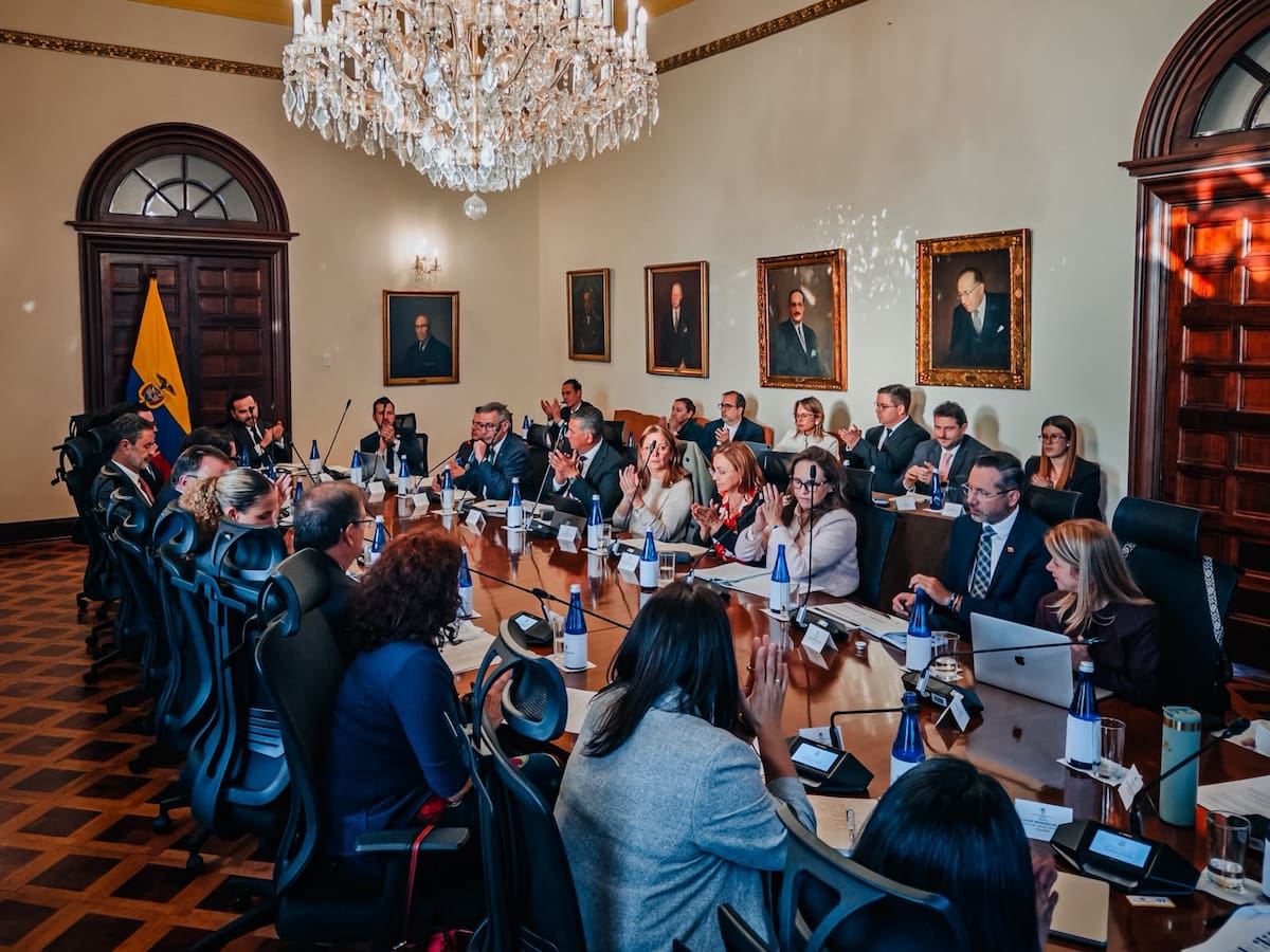Gobierno declara emergencia económica tras terremoto del 10 de agosto. // Foto: Colprensa.