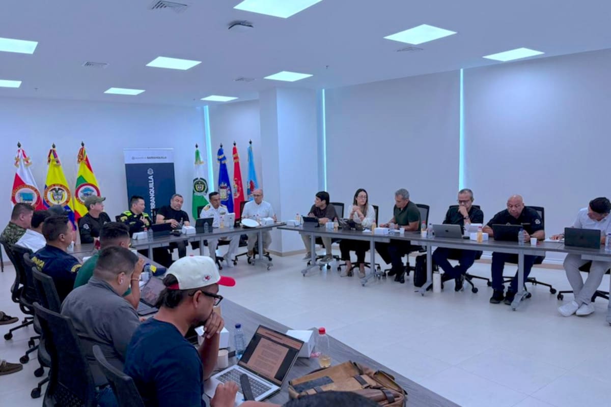 Realizan consejo de seguridad para hacer seguimiento a las amenazas a comerciantes