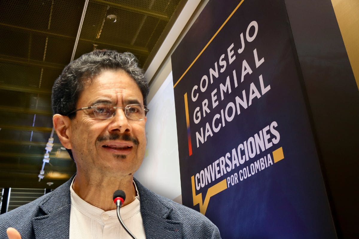 “Nos la aplazó”: Consejo Gremial explica por qué no logró reunirse con Iván Cepeda