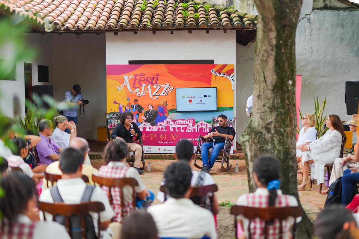Club de lectura a cargo del grupo Los Peregrinos. //Fotos: Cortesía.