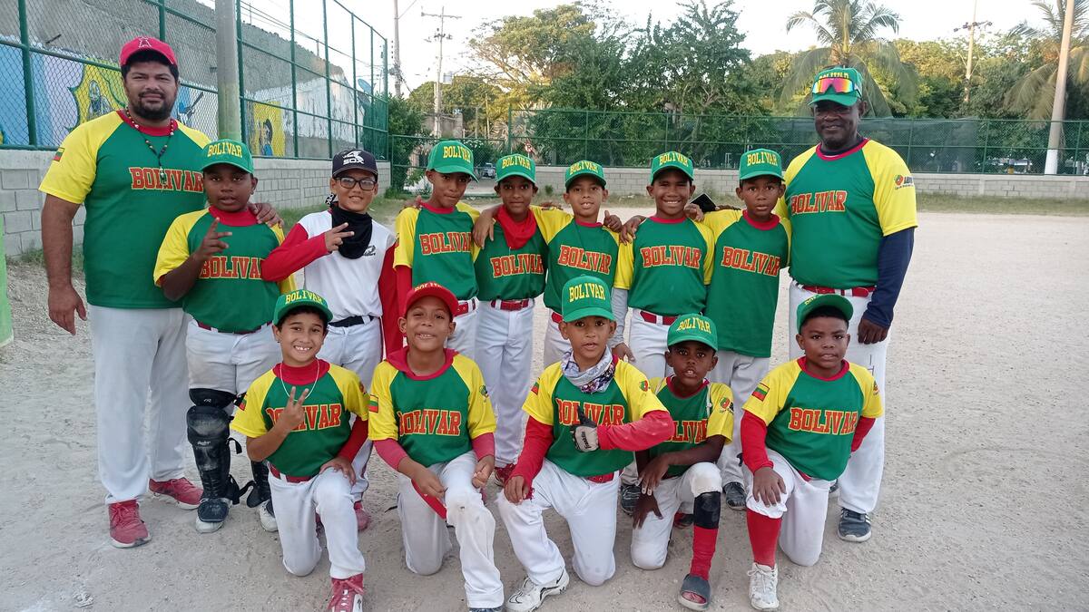 Novena de Bolívar, categoría Preparatoria, participante en la Copa La Candelaria en Martínez Martelo.//ZENIA VALDELAMAR-EL UNIVERSAL