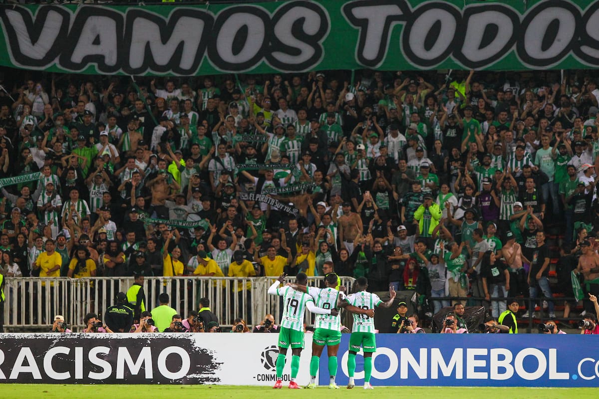 Hinchas de Atlético Nacional se van a los golpes en Brasil: hay un muerto
