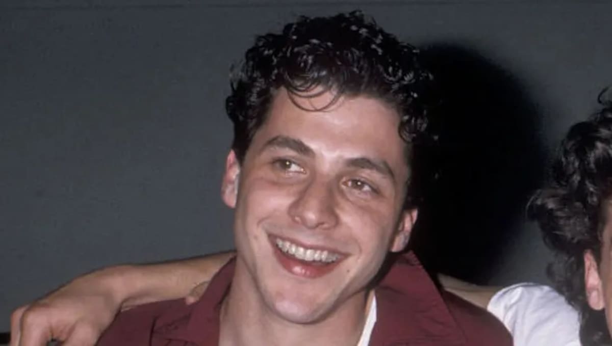 Corey Parker en su juventud. //Foto: redes sociales.